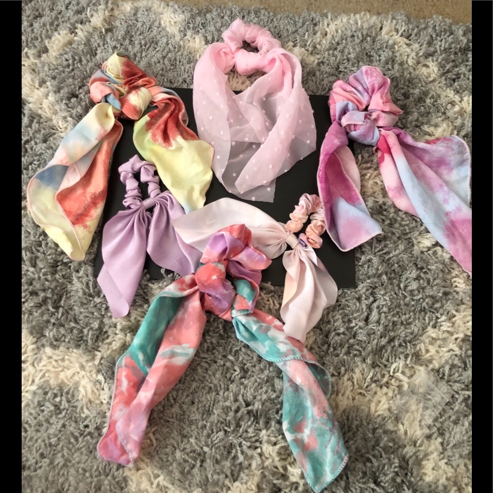 Hair scrunchies and matching scarf